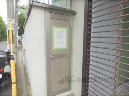 ゴミ置き場