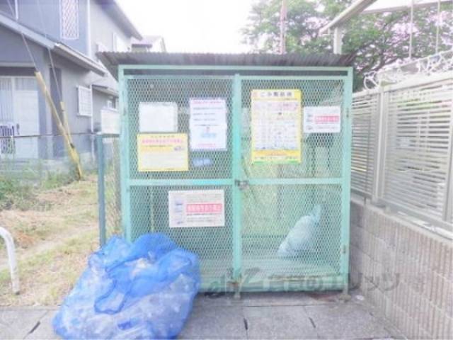 ゴミ置き場