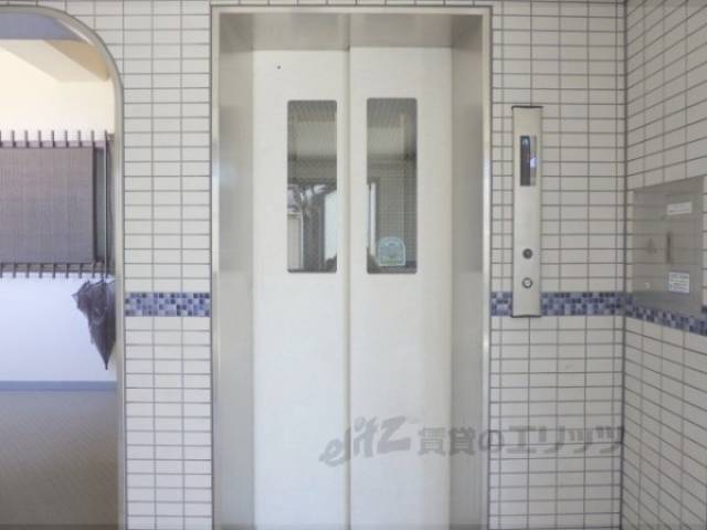 エレベーター