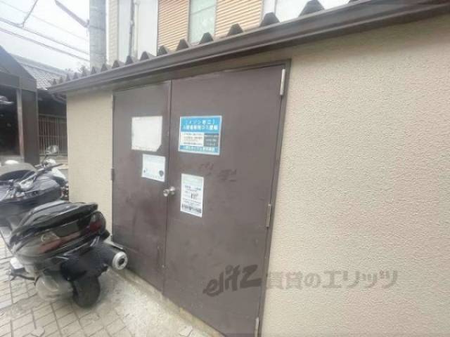 ゴミ置き場
