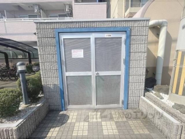 ゴミ置き場