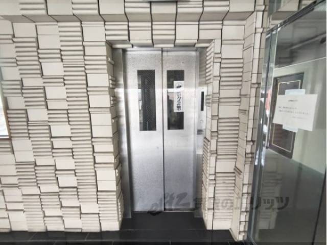 エレベーター
