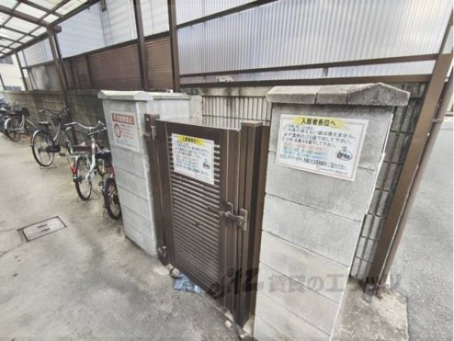 ゴミ置き場
