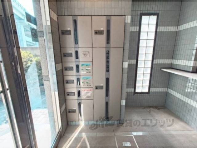 宅配ボックス