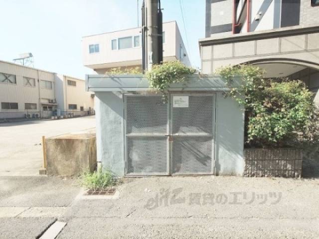 ゴミ置き場