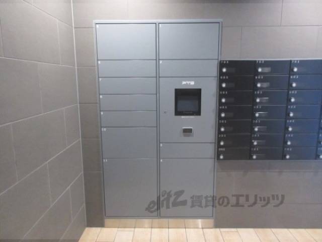 宅配ボックス