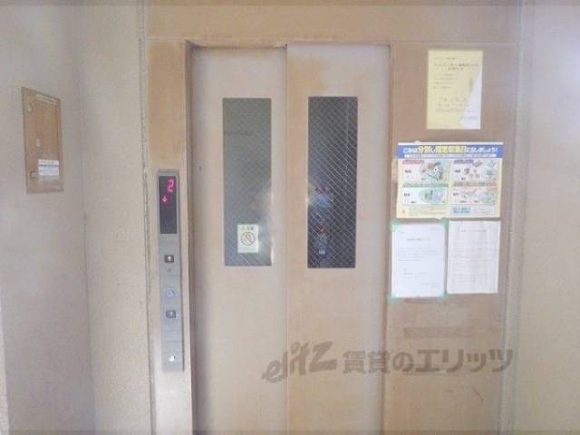 エレベーター