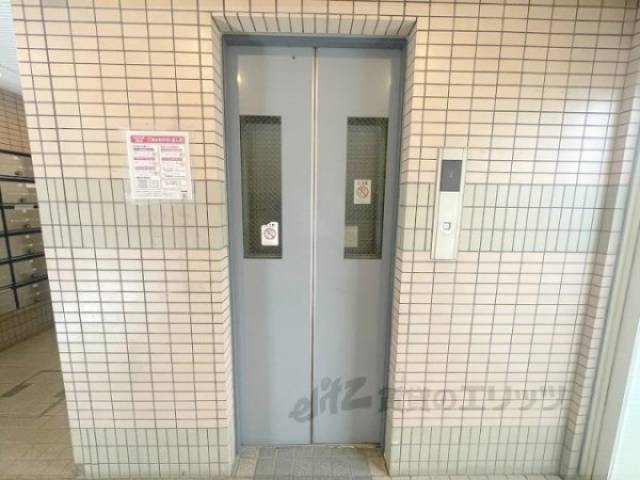 エレベーター