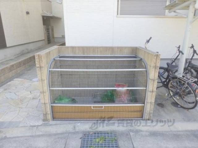ゴミ置き場