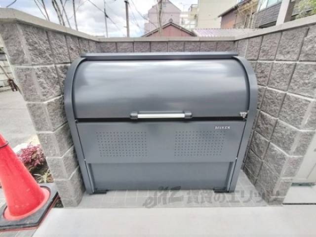 ゴミ置き場