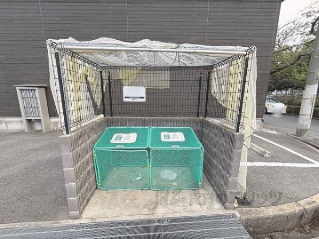ゴミ置き場