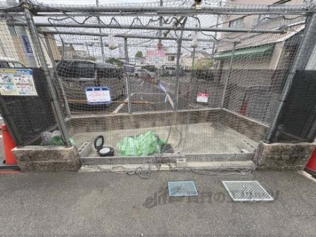 ゴミ置き場