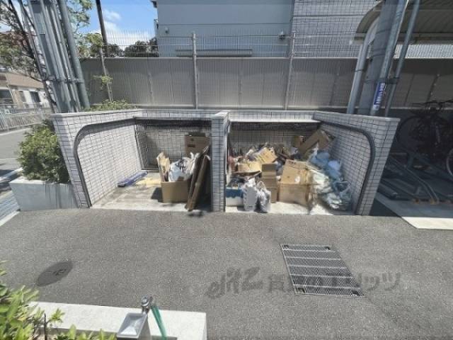 ゴミ置き場