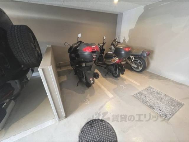 バイク置き場