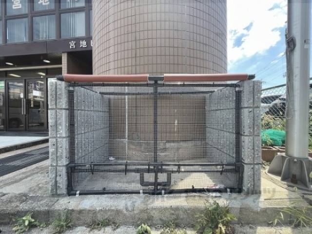 ゴミ置き場