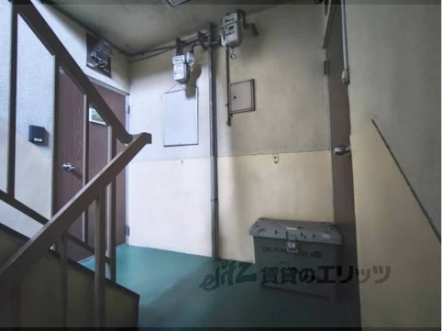 廊下　三階