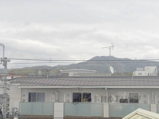屋上眺望　大文字みえます