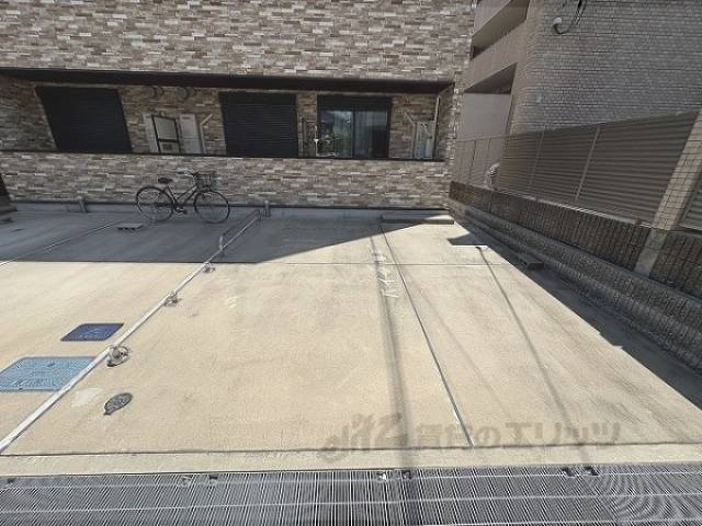 駐輪場　バイク置場