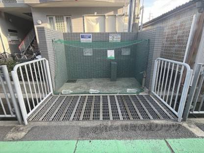 ゴミ置き場