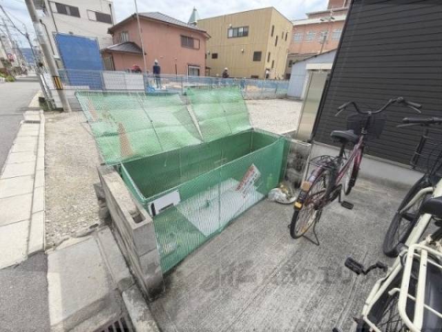 ゴミ置き場