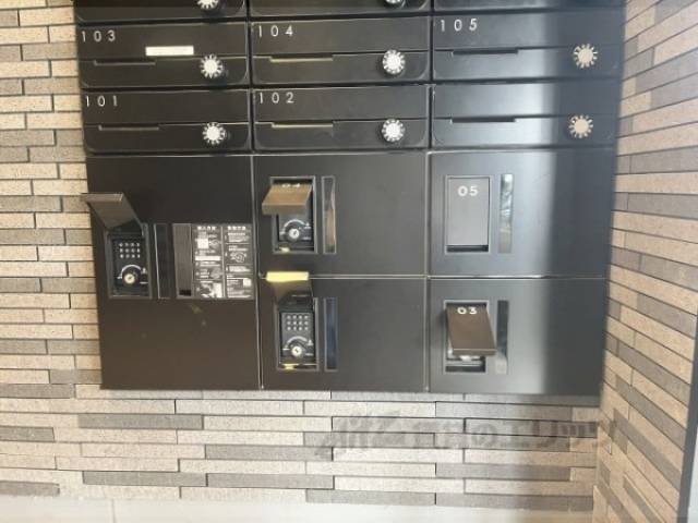 宅配ボックス