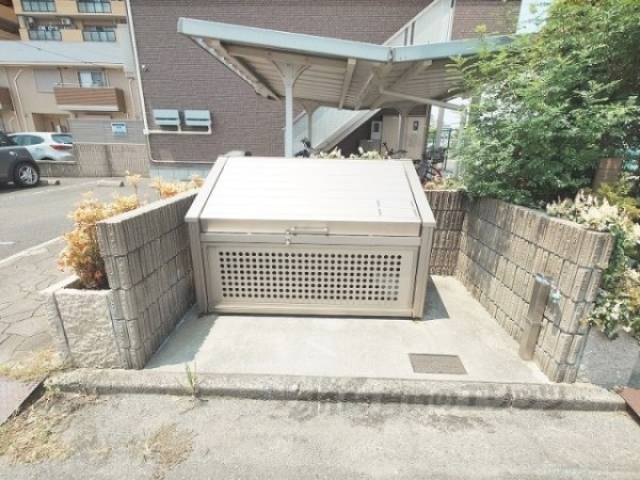 ゴミ置き場