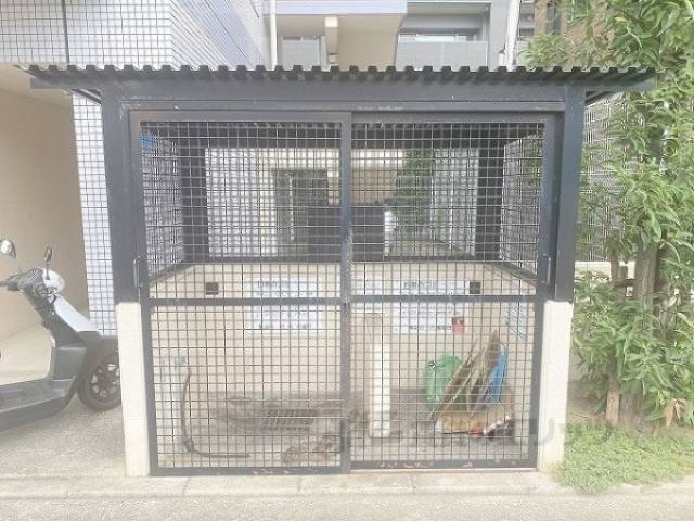 ゴミ置き場