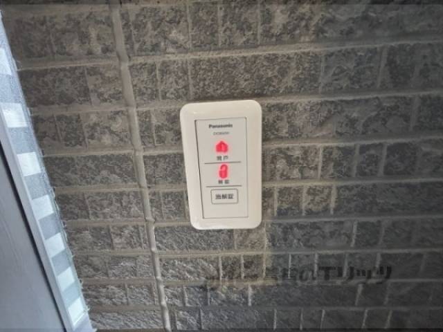 オートロック　解除ボタン