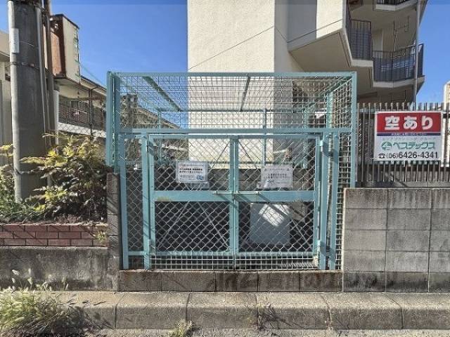 ゴミ置き場