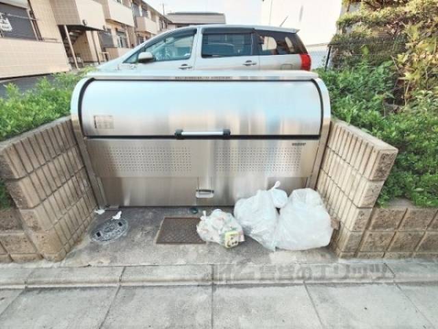ゴミ置き場