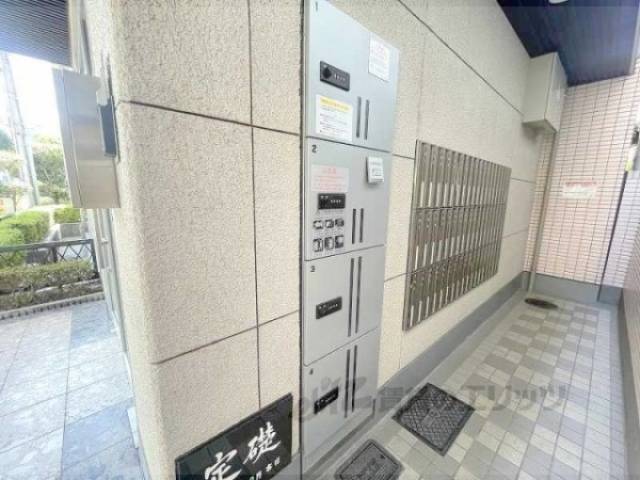 宅配ボックス