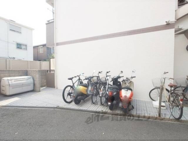 駐輪場