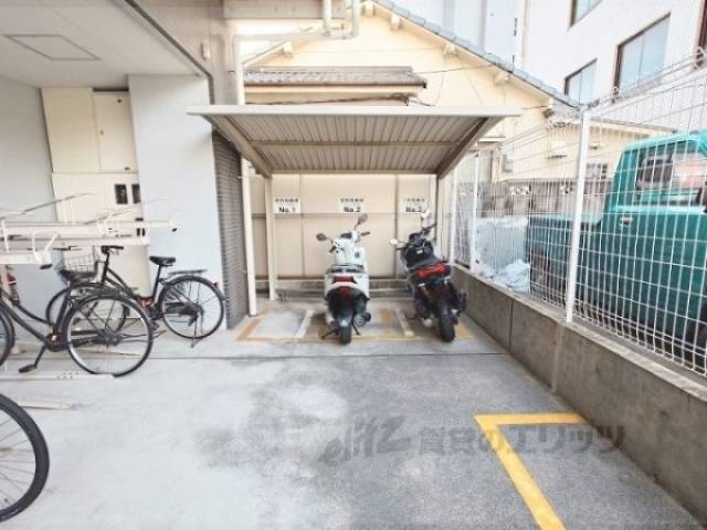 駐輪場