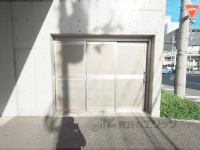 ゴミ置き場
