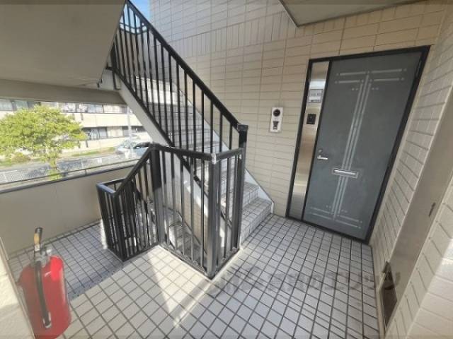 駐車場　2階