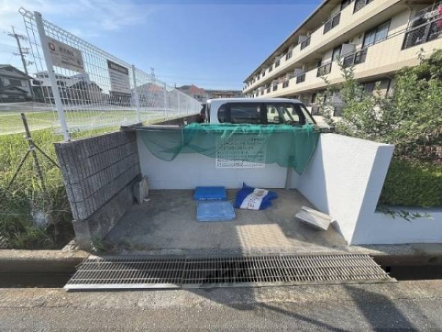 ゴミ置き場