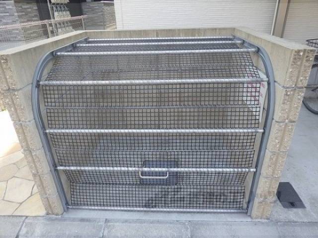 ゴミ置き場