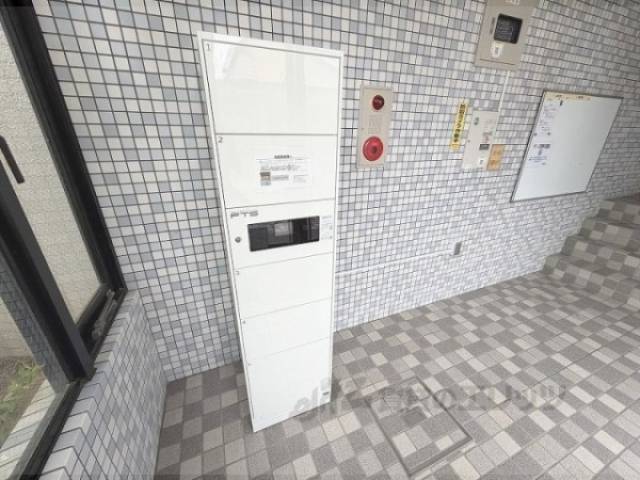 宅配ボックス