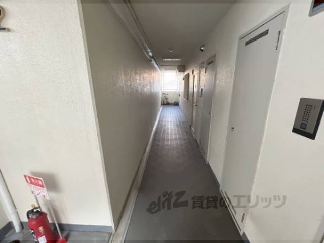 廊下　3階