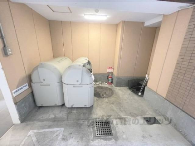 ゴミ置き場