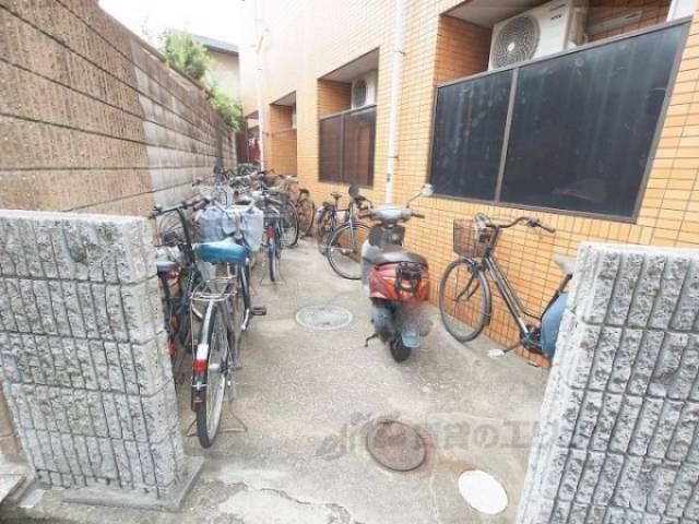 駐輪場