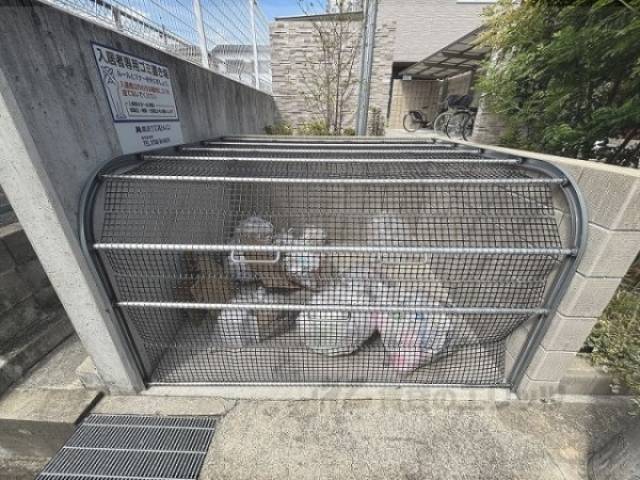 ゴミ置き場