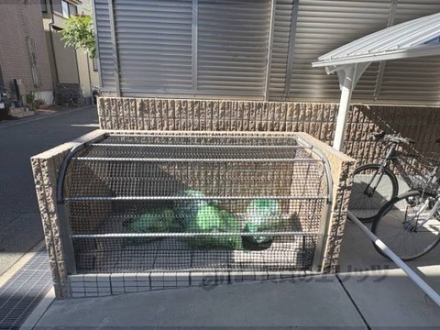 ゴミ置き場