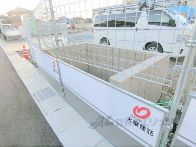 ゴミ置き場　工事中