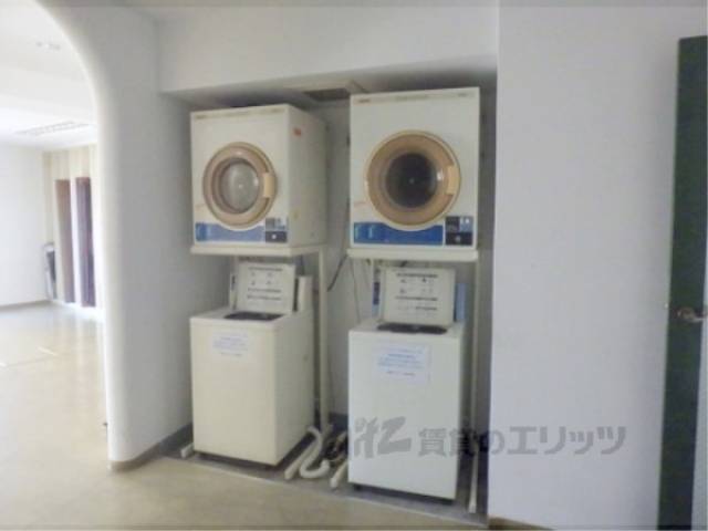 コインランドリー