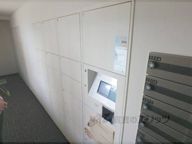 宅配ボックス