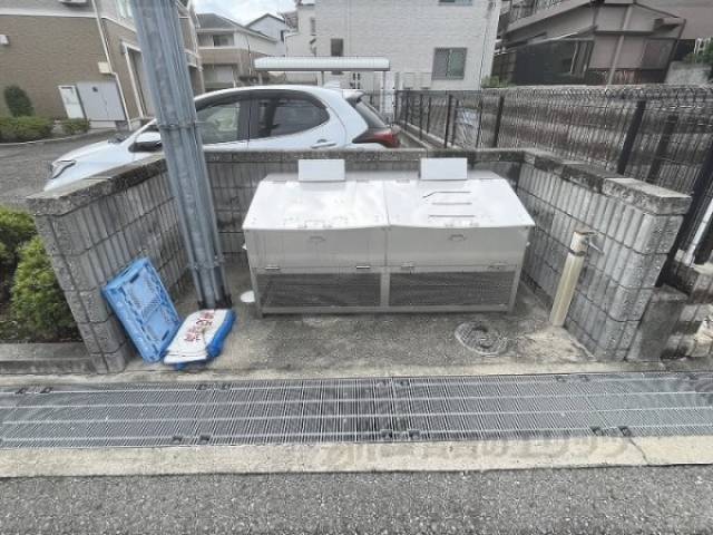 ゴミ置き場