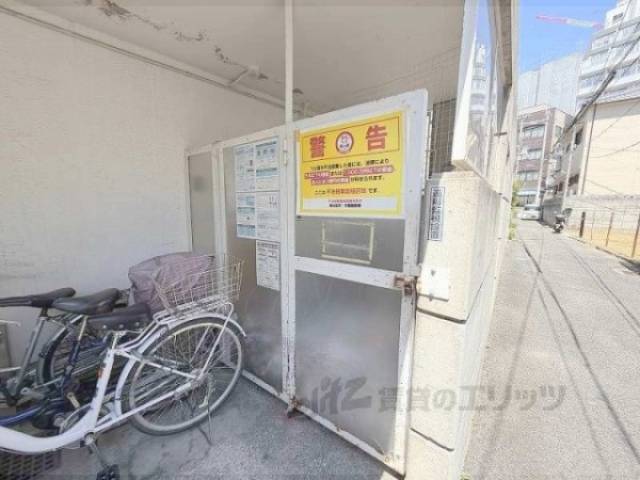 ゴミ置き場