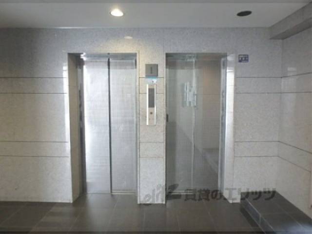エレベーター