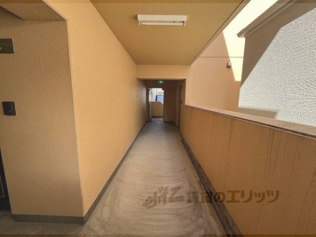 廊下　2階